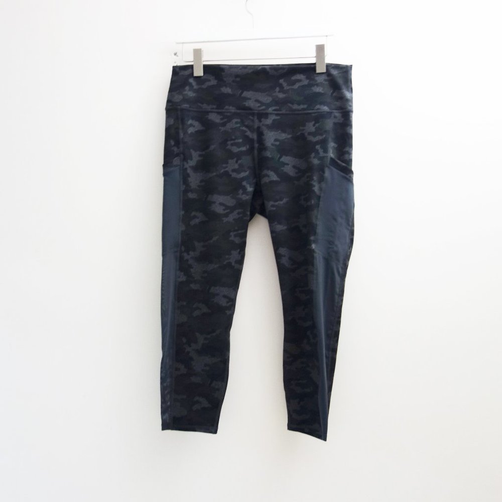 Fabletics Mila Pocket Camo Legging XL - Picture 3 of 14